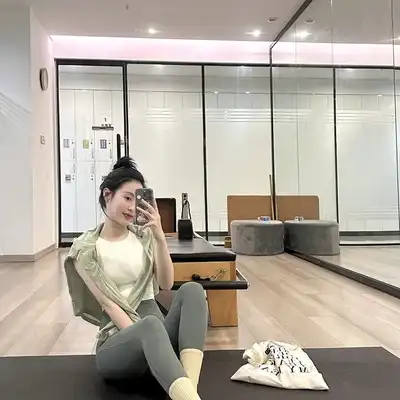 康怡嘉